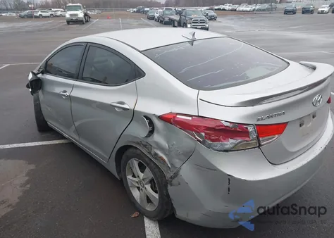 2013 Hyundai Elantra Gls from USA, damaged, VIN KMHDH4AE0DU754926